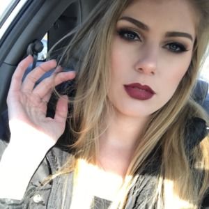 Meet your Posher, Dana